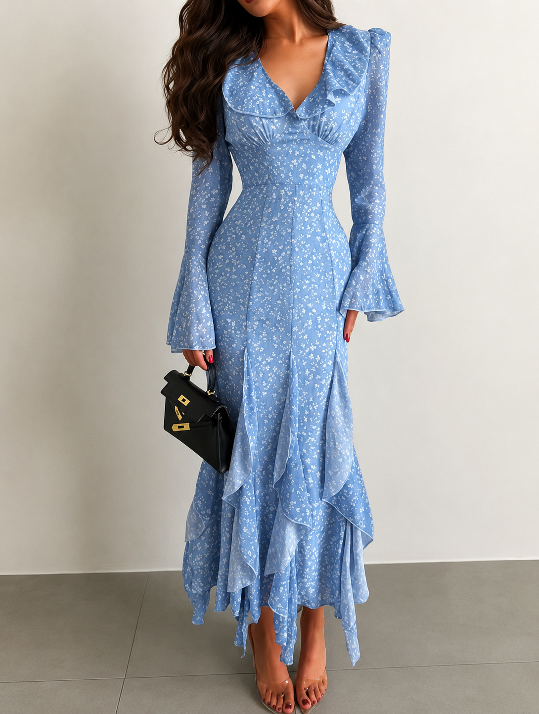 Vestido CELESTE AURA, manga larga, con vuelos.