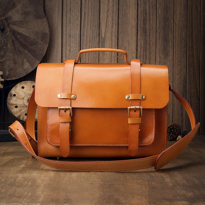 Bolsos ROMA cruzados de cuero curtido vegetal hechos a mano para hombre.