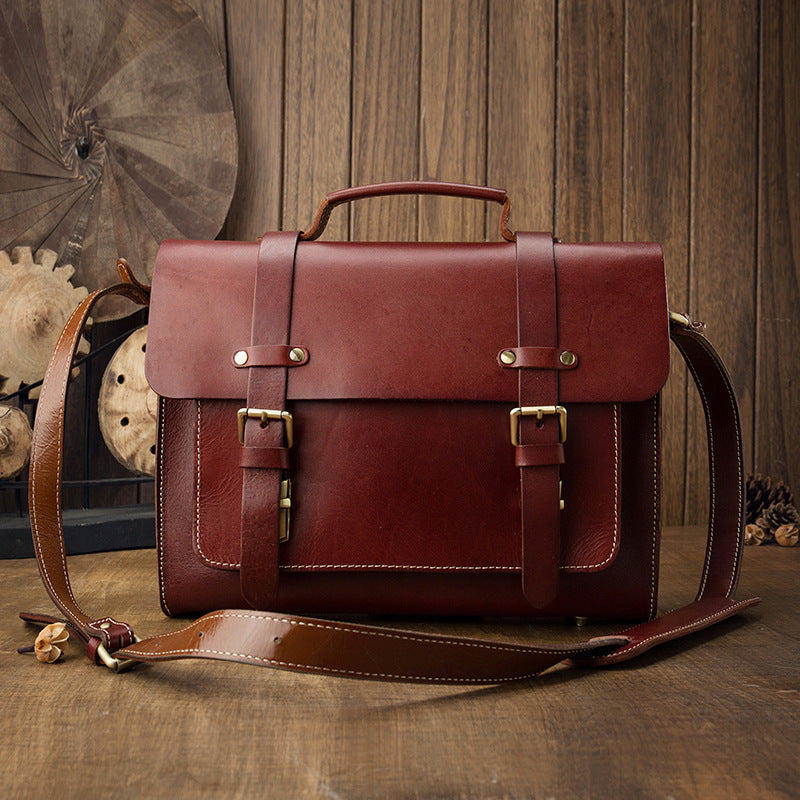 Bolsos ROMA cruzados de cuero curtido vegetal hechos a mano para hombre.