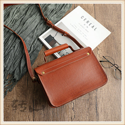 Bolso bandolera MILI Cambridge de cuero curtido vegetal hecho a mano