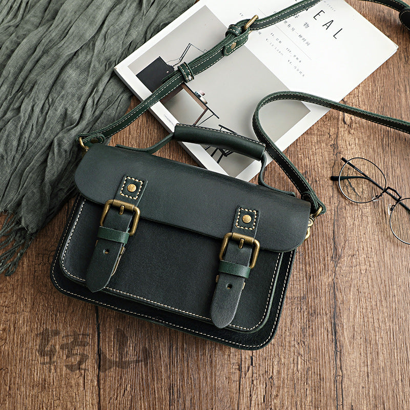 Bolso bandolera MILI Cambridge de cuero curtido vegetal hecho a mano
