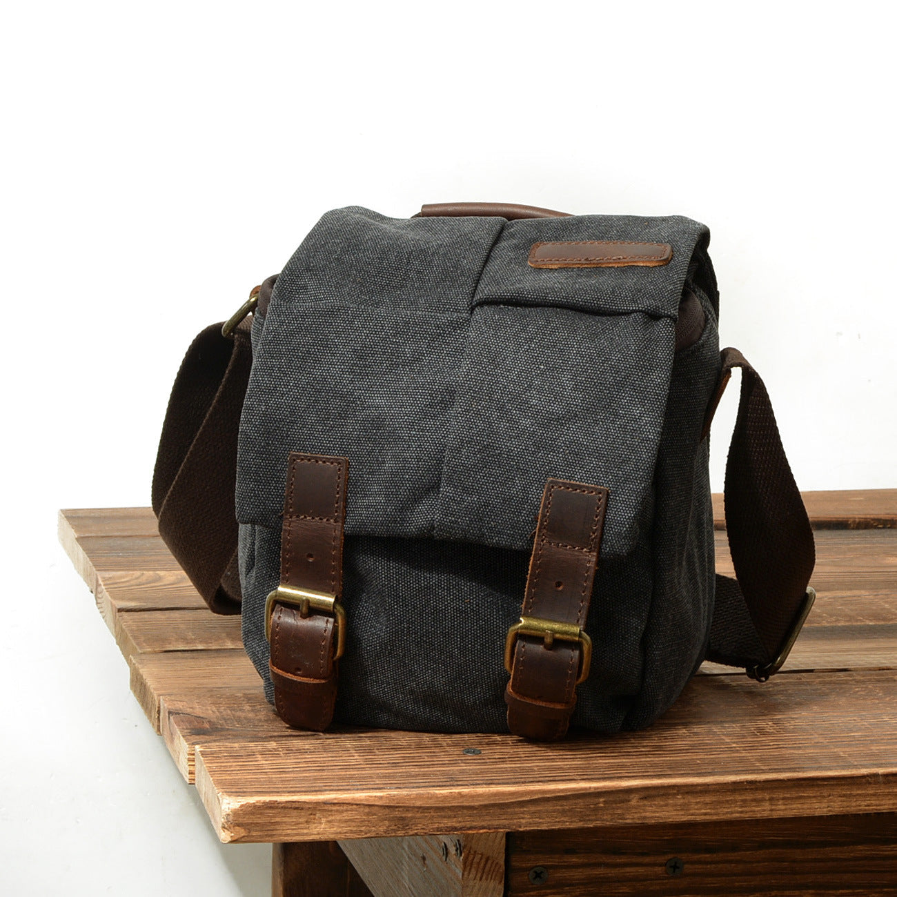 Bolso BALI para cámara de lona y cuero vintage impermeable.