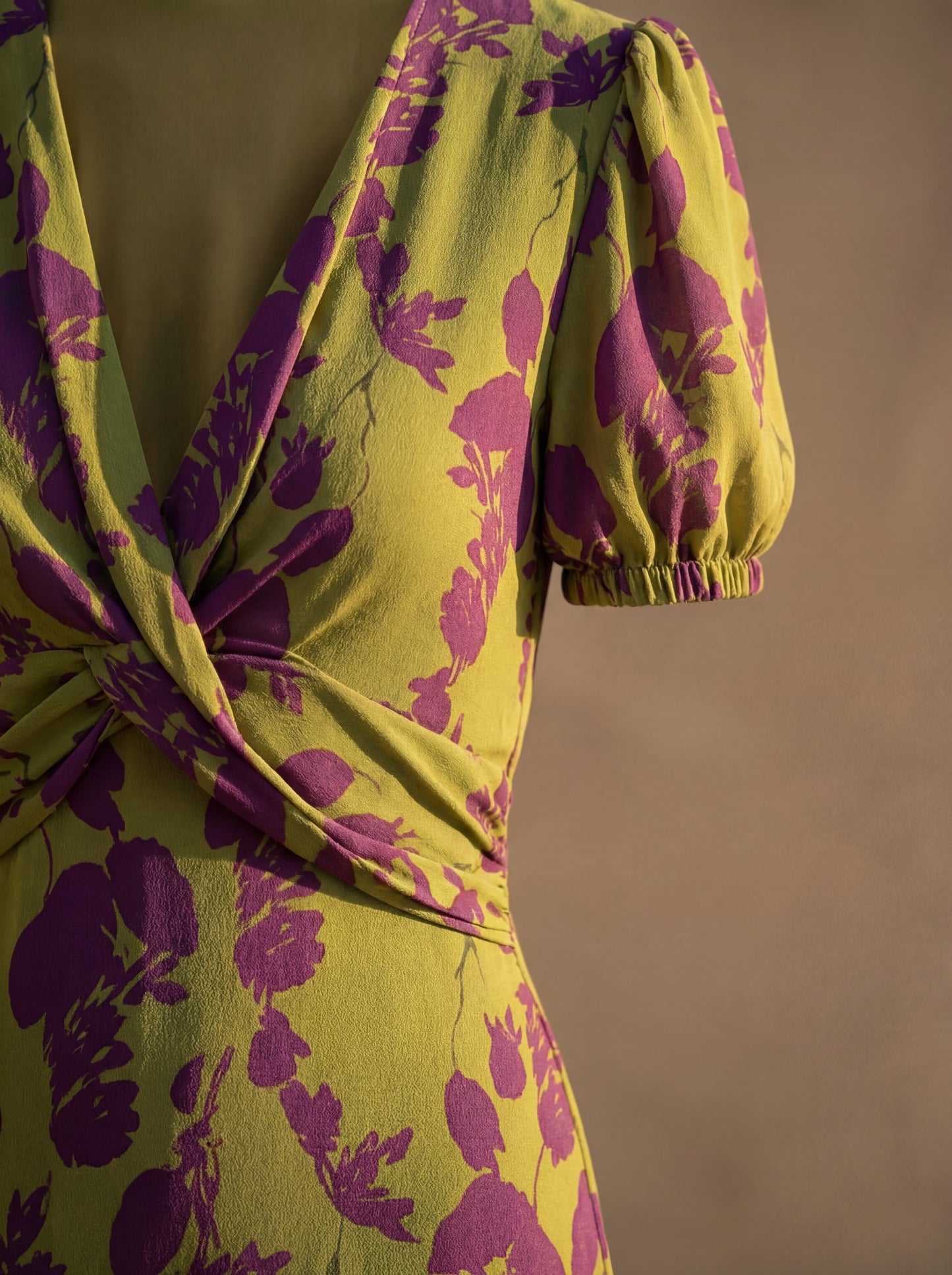 Vestido PAOLA Floral con Caída Fluida