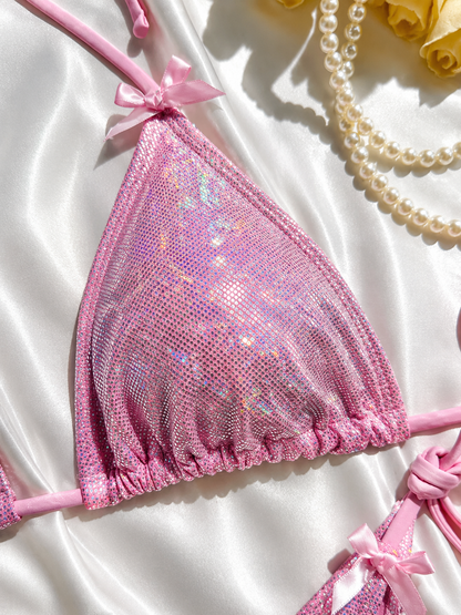 Bikini GLOW brillante con tirantes ajustables. Tendencia 2026