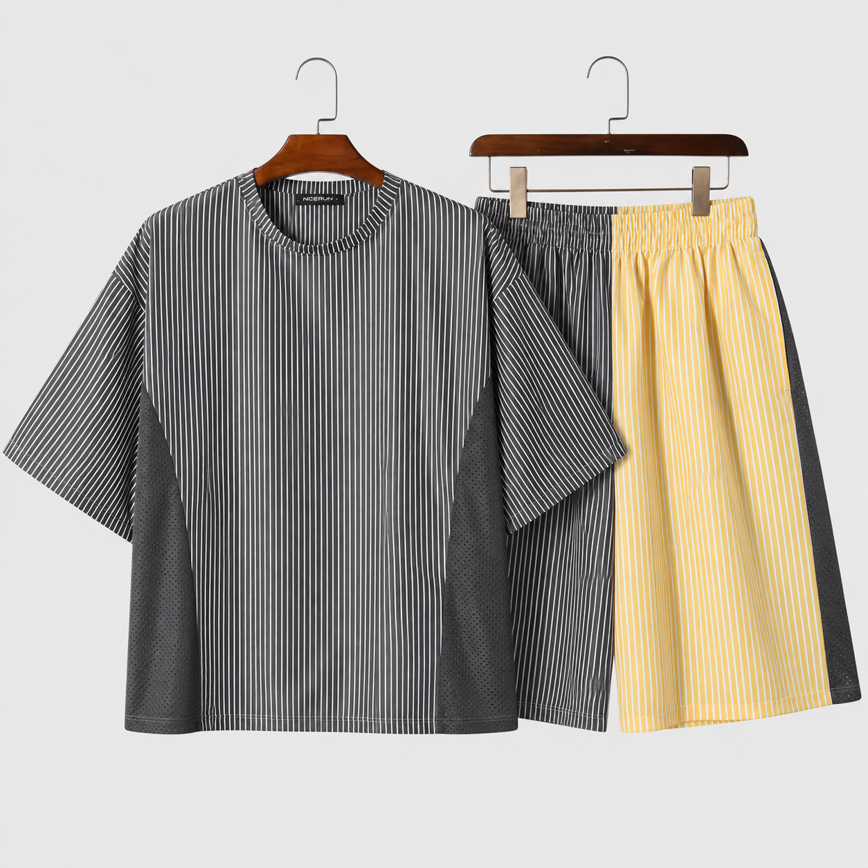 Conjunto CHICAGO, 2 piezas de hombre. Tendencia primavera-verano 2026.