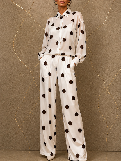 Conjunto TINA, de dos piezas, diseño lunares.
