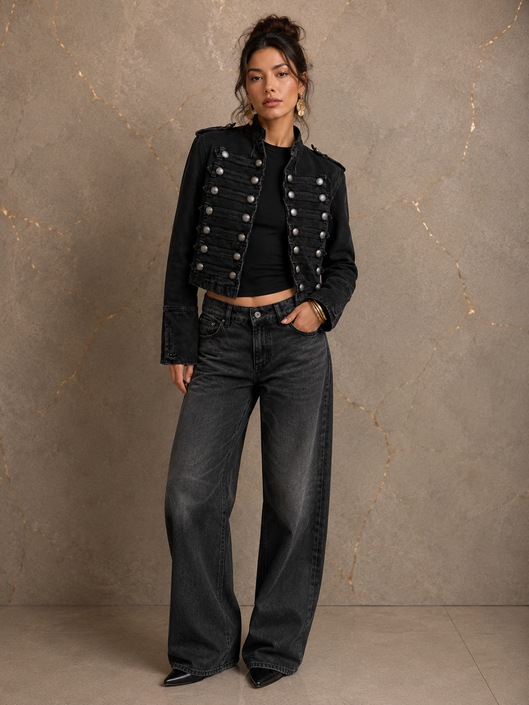 Chaqueta SOLANA estilo militar de denim, mezclilla.