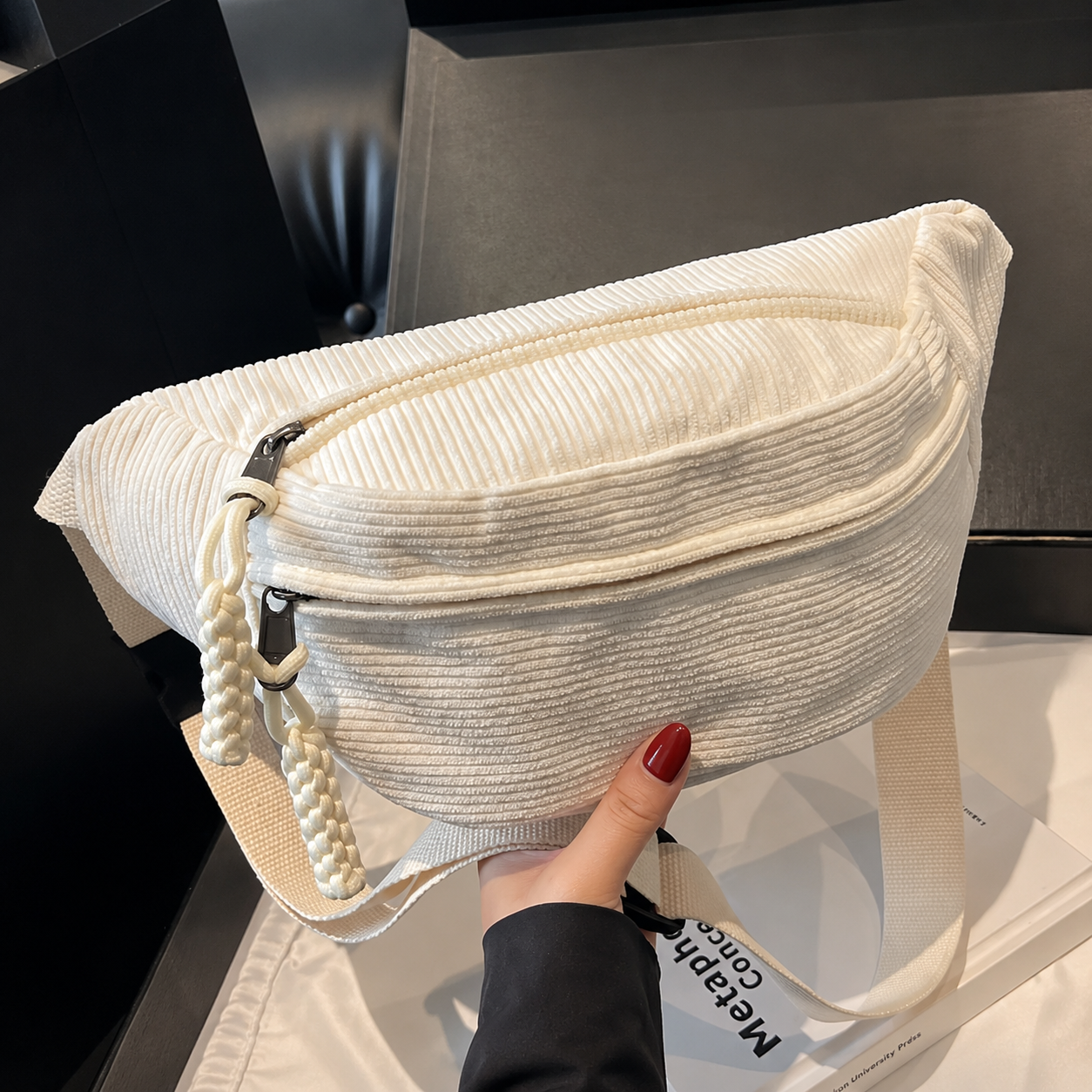 Clara | Bolso de hombro de pana Blanco Crema