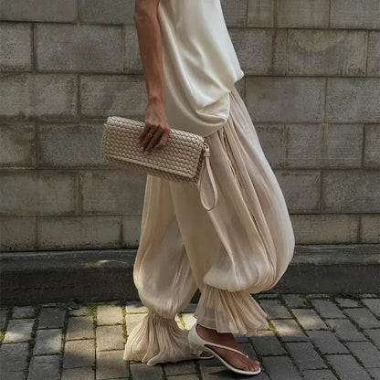 Pantalón bombacho AMATISTA, estilo aladino, tendencia 2026.