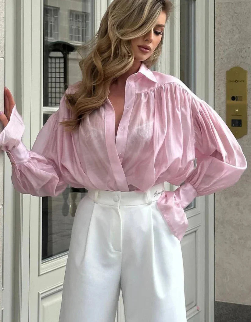 Camisa blusa BIANCA, con volantes, liviana, elegante, manga larga.