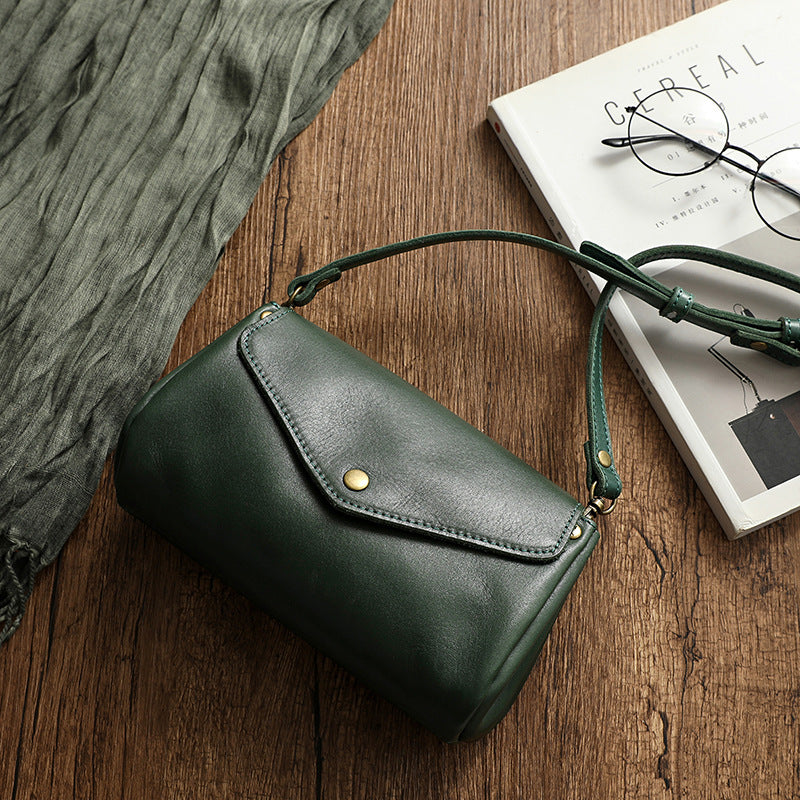 Bolso JAZ pequeño de piel curtida vegetal para mujer.