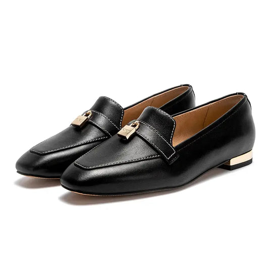 Mocasines KILA de cuero para mujer.