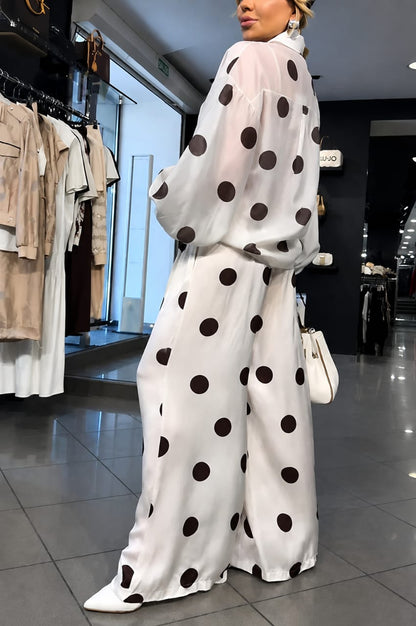 Conjunto TINA, de dos piezas, diseño lunares.
