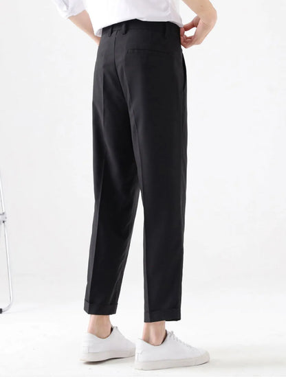 Pantalón YORK de corte recto con pinzas, básico y liso de hombre.