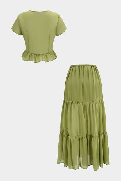 Conjunto RECA de top fruncido con escote en V y falda con lazo.