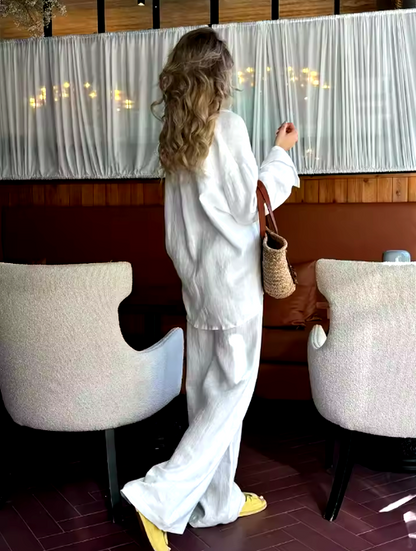 Conjunto MARISA mujer, de lino, verano 2026.
