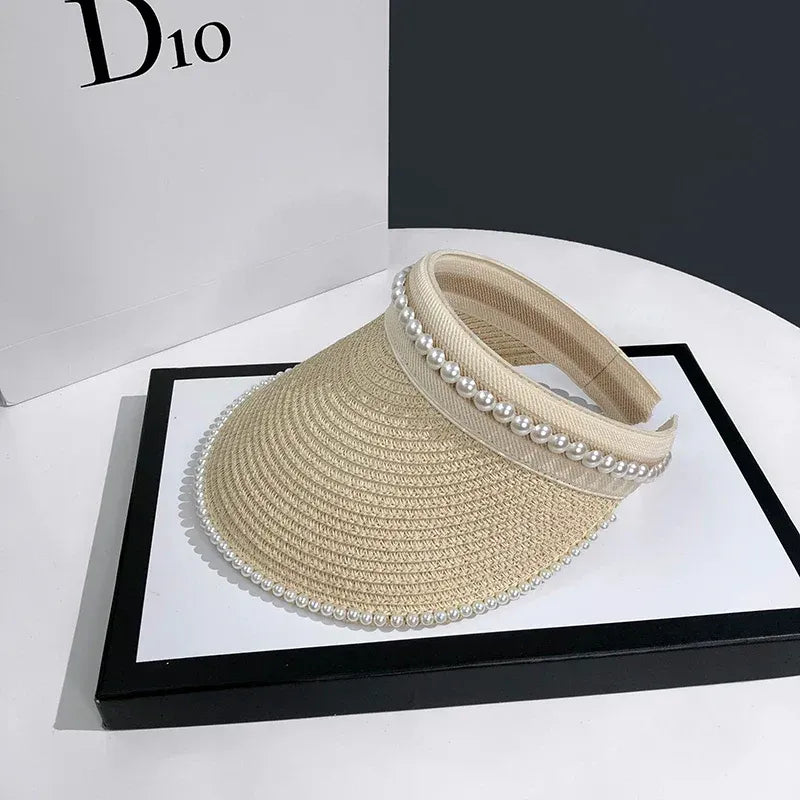 Sombrero de playa informal con visera de perlas