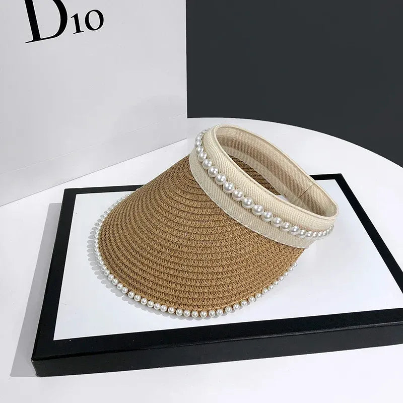 Sombrero de playa informal con visera de perlas