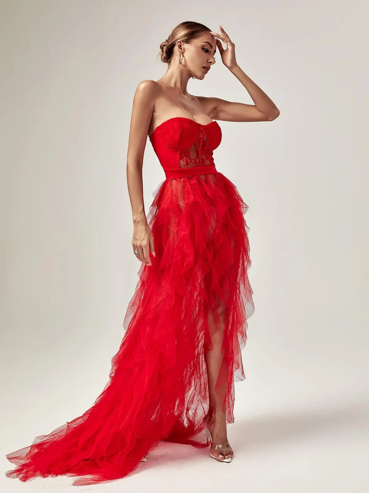Vestido IRINA, largo de tul.