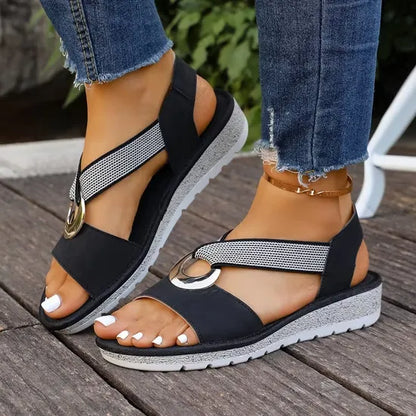 Sandalias NABILA. Tendencia primavera-verano 2026.