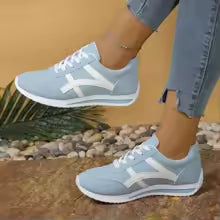 Zapatillas MARU, taco bajo, todo andar. Tendencia 2026