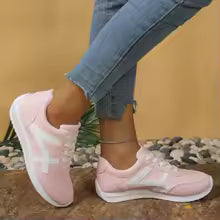 Zapatillas MARU, taco bajo, todo andar. Tendencia 2026