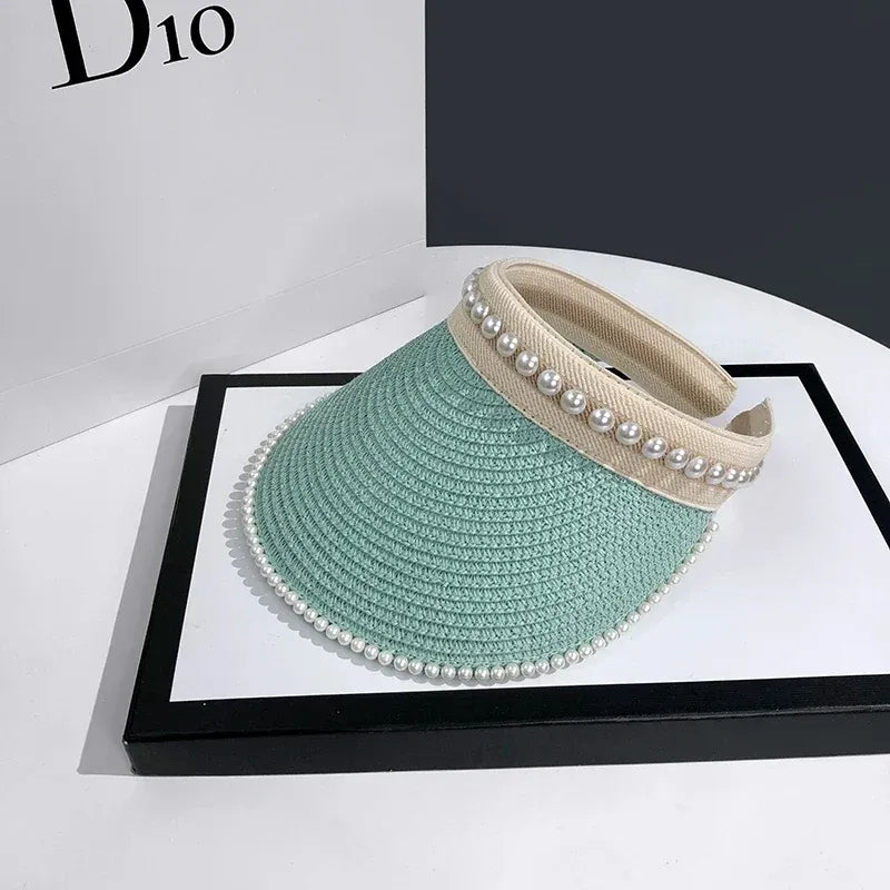 Sombrero de playa informal con visera de perlas