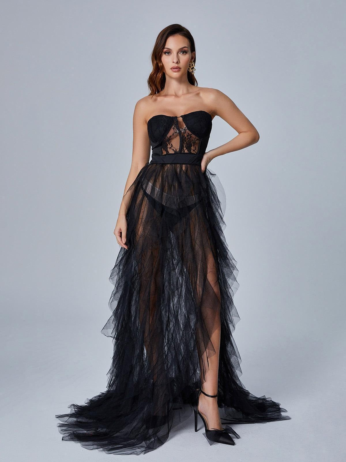 Vestido IRINA, largo de tul.