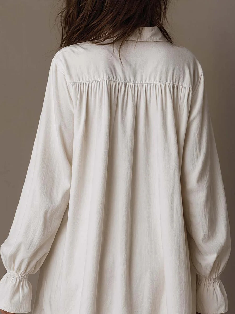 Minivestido MILAGROS de manga larga con encaje y bajo irregular de estilo retro
