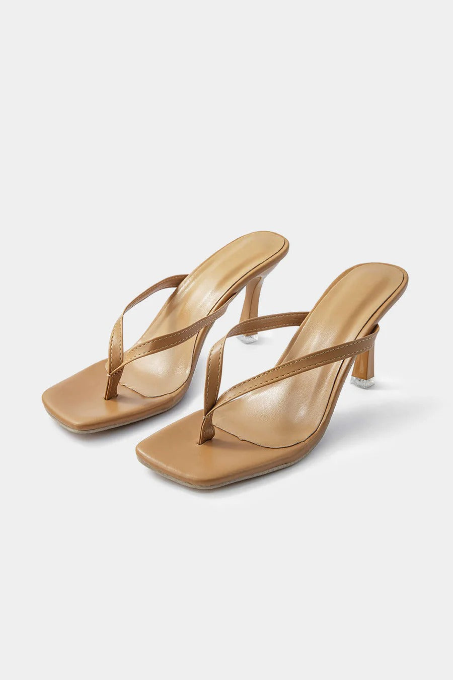 Sandalias LOLO de dedo minimal de tacón fino.