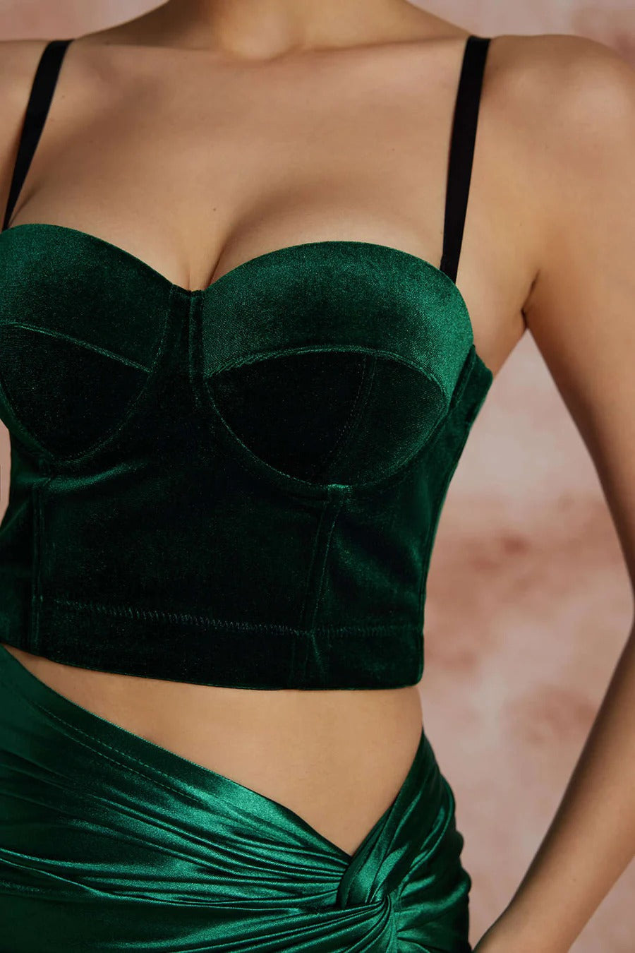 Top MEDUSA tipo bustier de terciopelo.