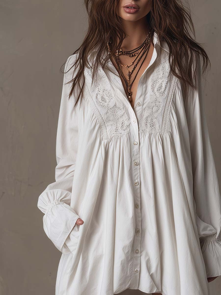 Minivestido MILAGROS de manga larga con encaje y bajo irregular de estilo retro