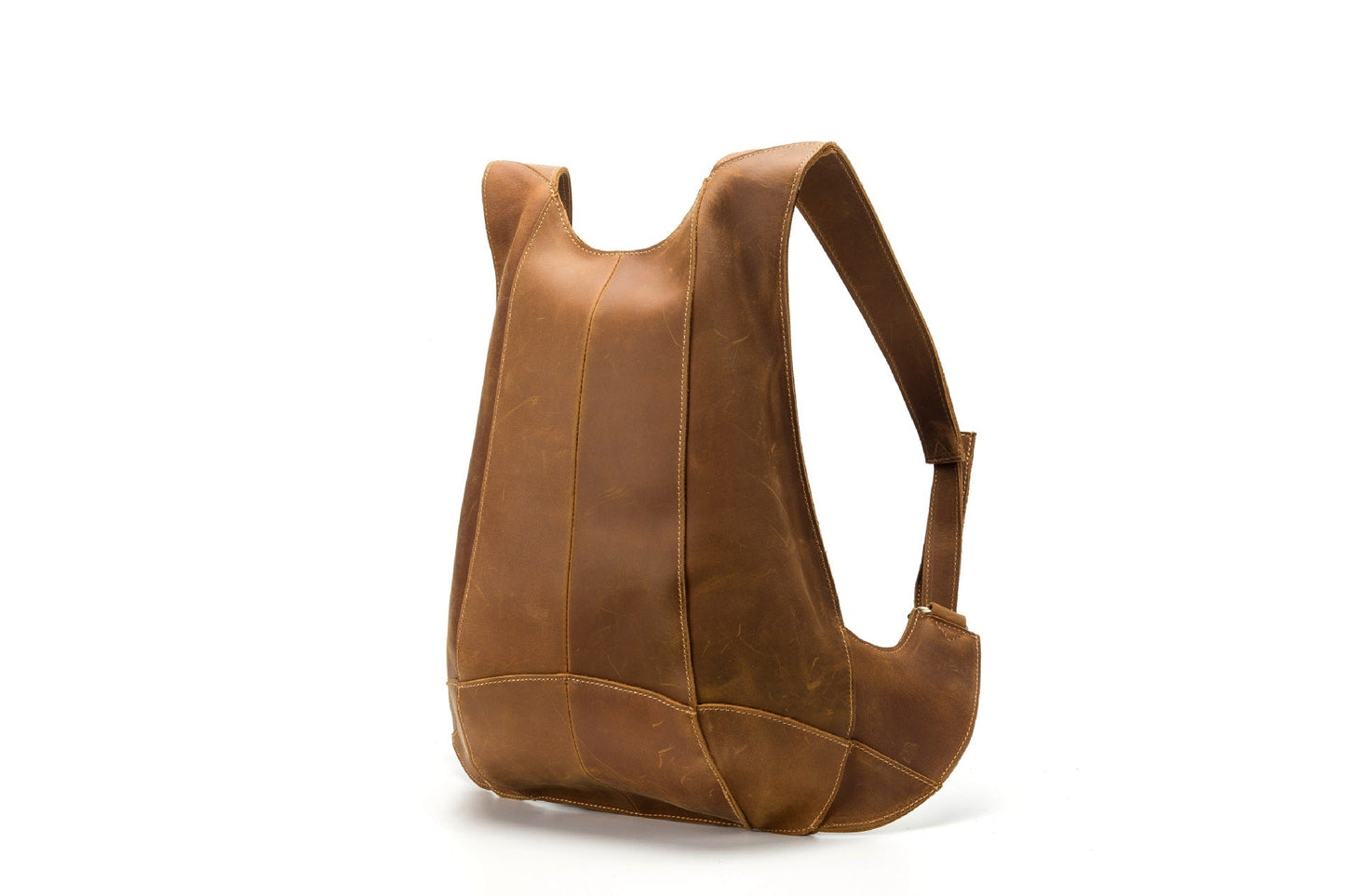 Mochila TAMY sencilla e informal de piel de vacuno.