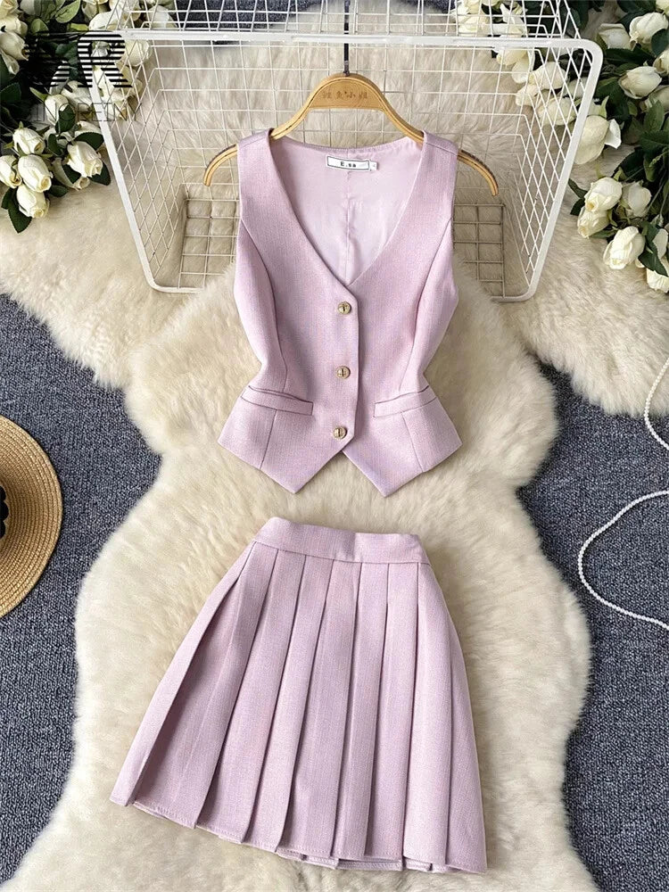 Conjunto POLI de 2 piezas, chaleco y falda.