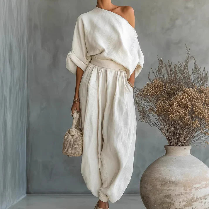 Conjunto AMANDA para mujer, escote asimétrico y de un solo hombro.